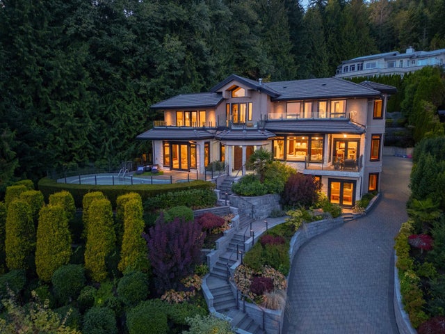 2673 Finch Hill, West Vancouver