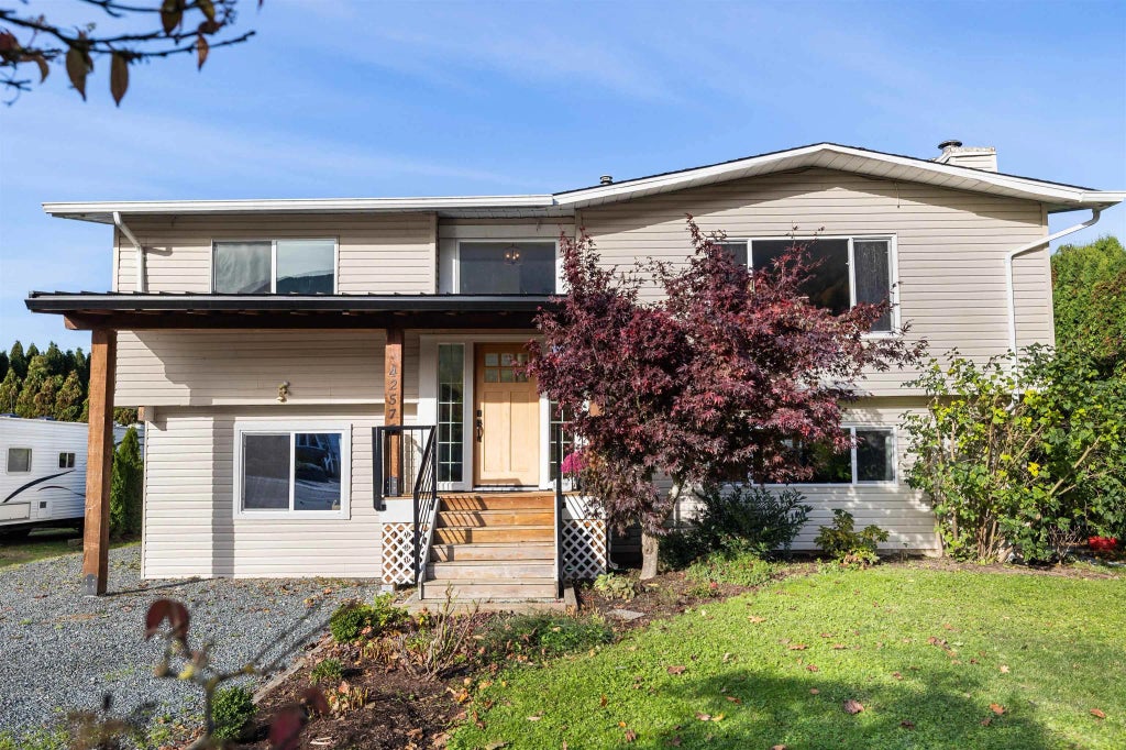 42575 Devon Avenue, Yarrow