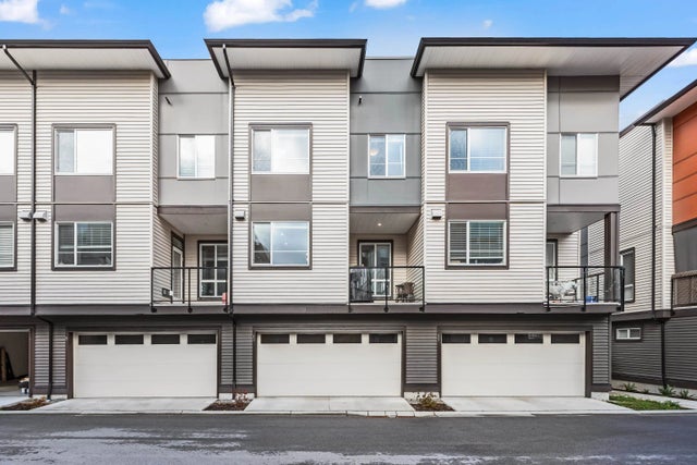 7288 188 Street 10, Surrey