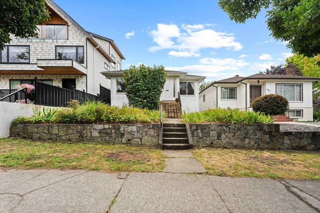 2608 E 4th Avenue, Vancouver