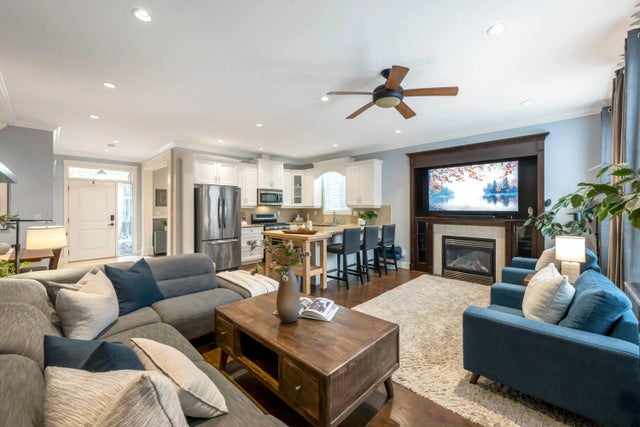 7137 196 Street, Surrey