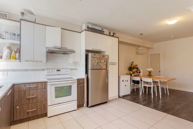 7533 Gilley Avenue 107, Burnaby