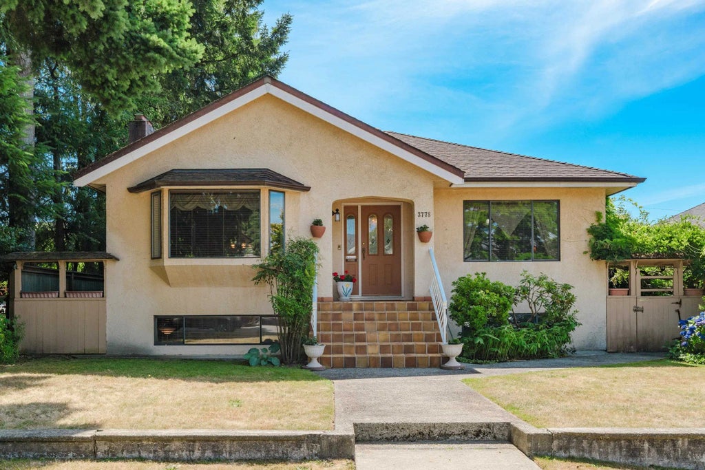 3778 Triumph Street, Burnaby