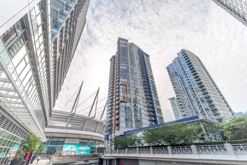 111 W Georgia Street 2308, Vancouver