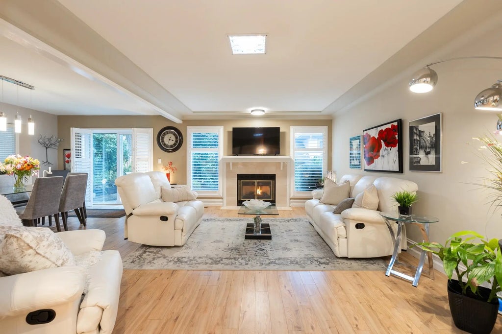 12945 17 Avenue 4, Surrey