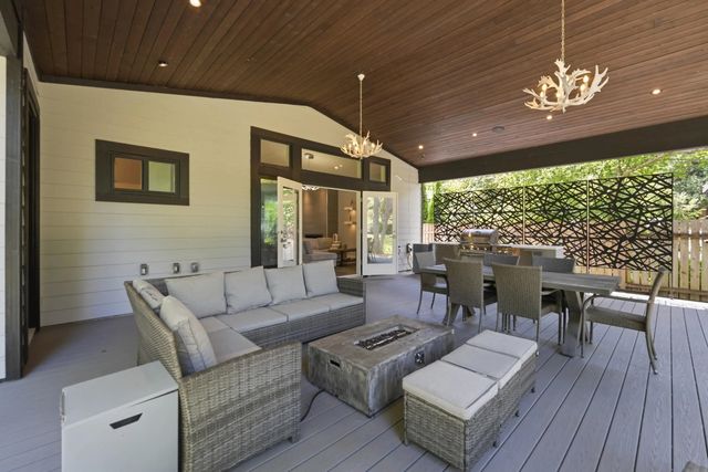 23257 Dogwood Avenue, Maple Ridge