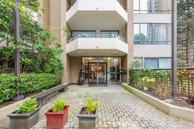 6282 Kathleen Avenue 1601, Burnaby