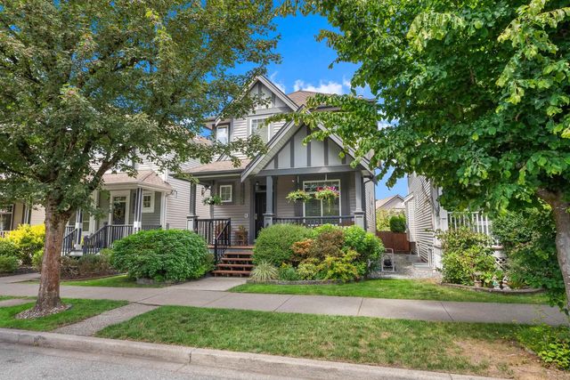 18565 67 Avenue, Surrey