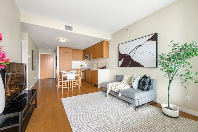 5728 Berton Avenue 1503, Vancouver