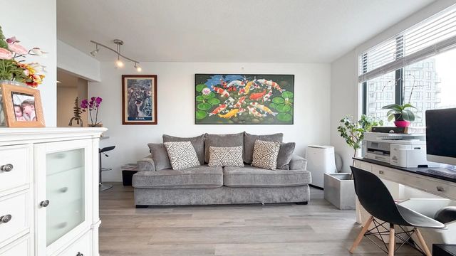 838 Agnes Street 807, New Westminster