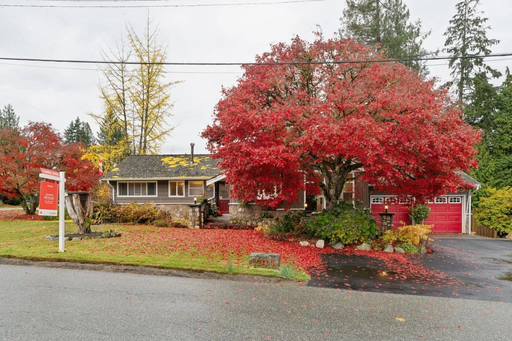 1501 Marine Crescent, Coquitlam