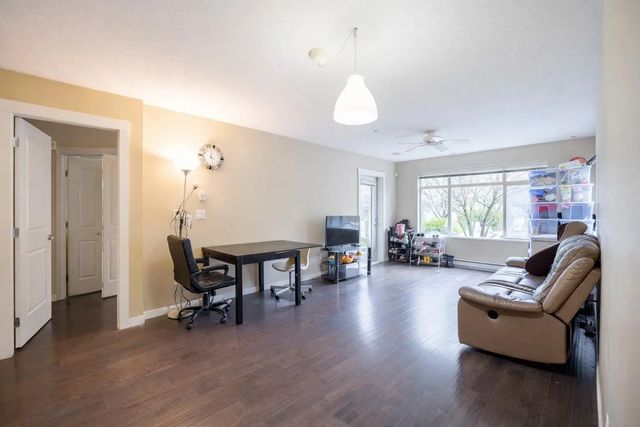 9288 Odlin Road 129, Richmond