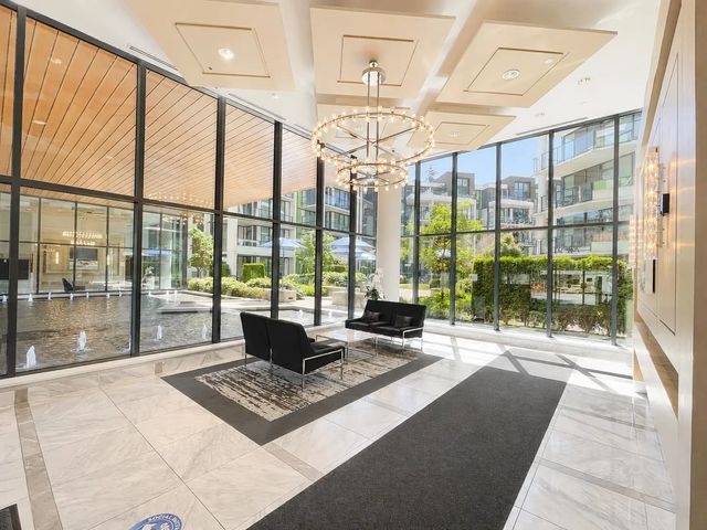 3533 Ross Drive 1305, Vancouver