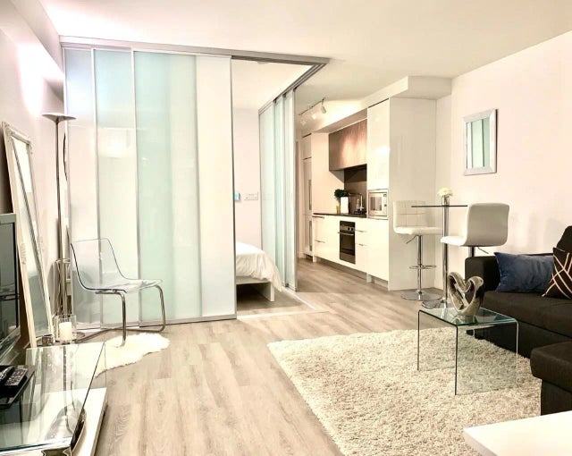 209 E 7th Avenue 102, Vancouver