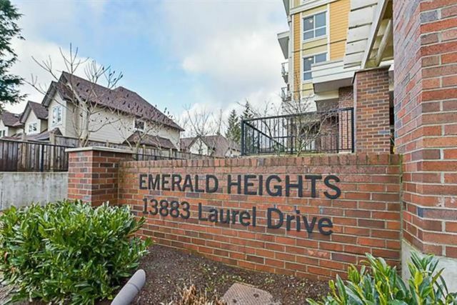 13883 Laurel Drive 616, Surrey