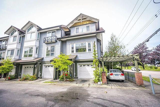9551 Ferndale Road 32, Richmond