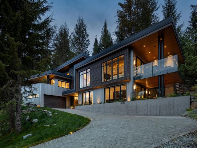 3218 Juniper Place, Whistler