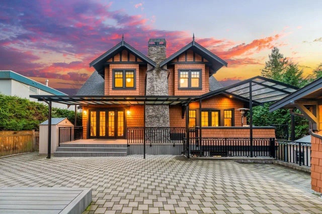 2937 W 45th Avenue, Vancouver