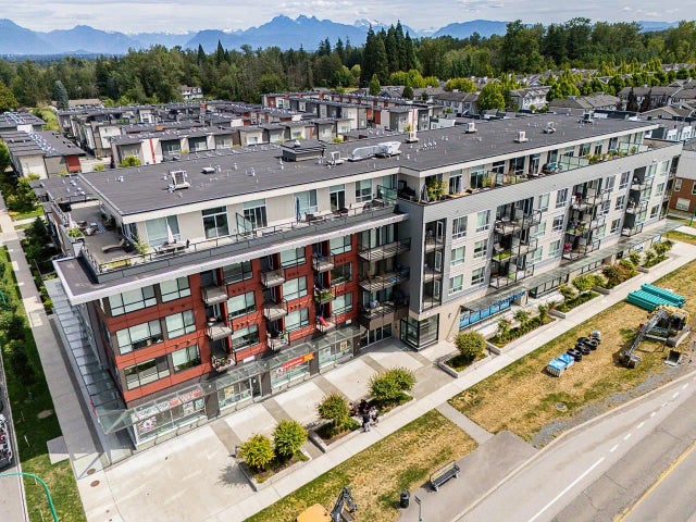 18811 72 Avenue 419, Surrey