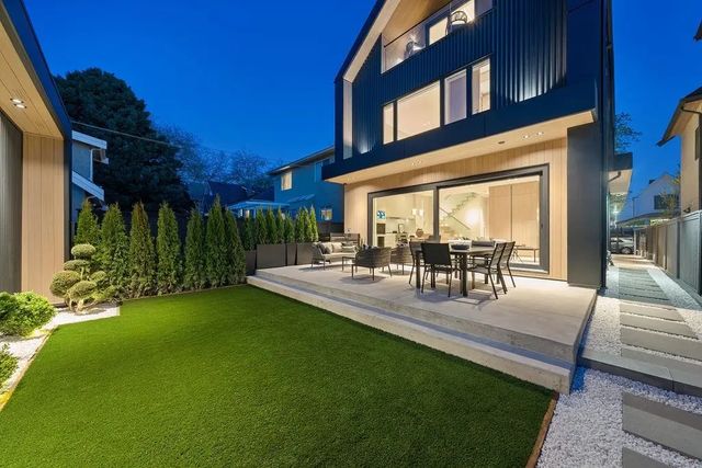 2935 W 15th Avenue 2, Vancouver