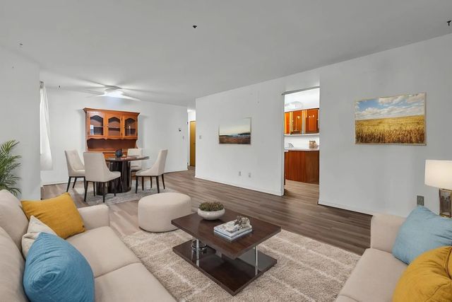 31955 Old Yale Road 235, Abbotsford