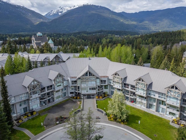 4905 Spearhead Place 303/304, Whistler