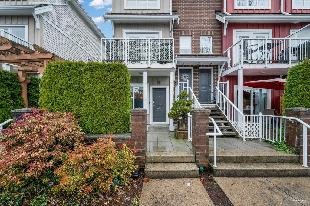 1661 Fraser Avenue 310, Port Coquitlam