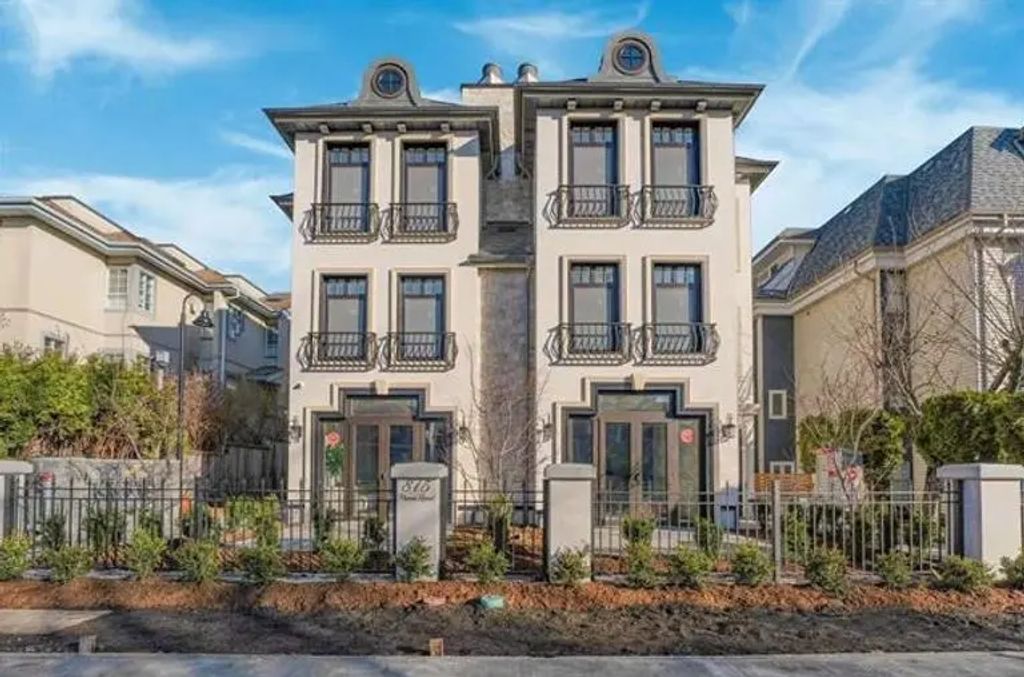 815 W 15th Avenue, Vancouver