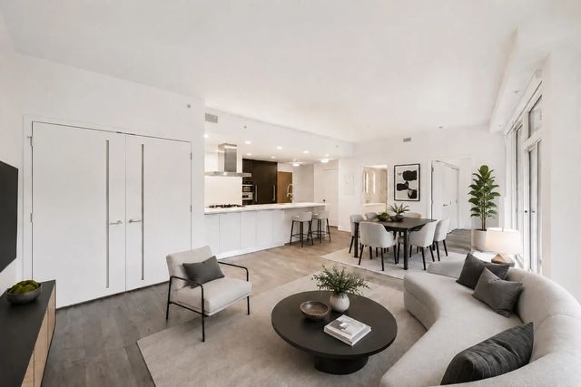 2888 Arbutus Street 303, Vancouver