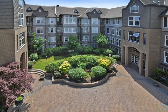 20200 56 Avenue 204, Langley