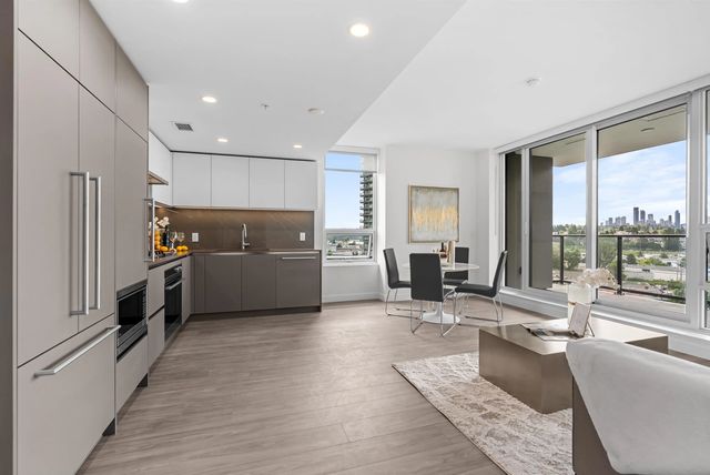 2135 Springer Avenue 706, Burnaby