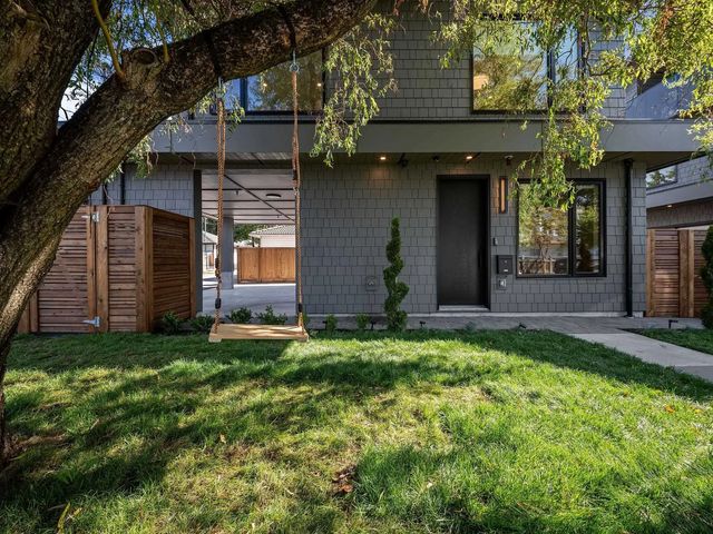 2866 Semlin Drive, Vancouver