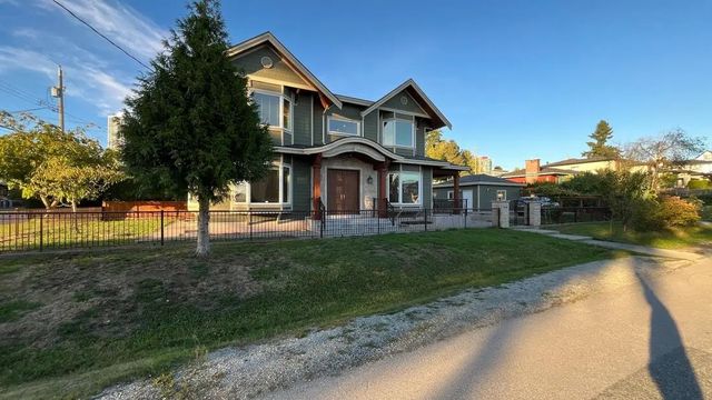4319 Greta Street, Burnaby