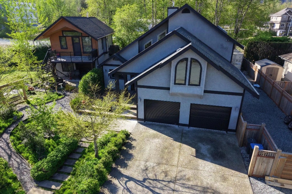 41281 Meadow Avenue, Squamish