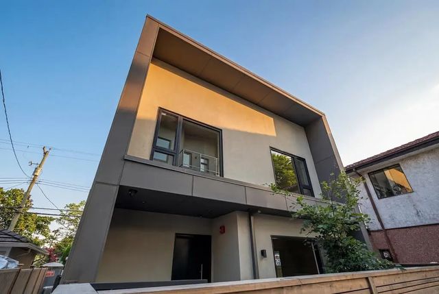 366 E 23rd Avenue, Vancouver