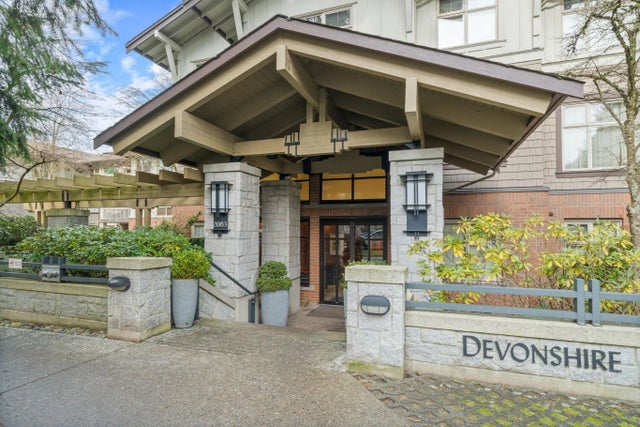 2083 W 33 Road 218, Vancouver