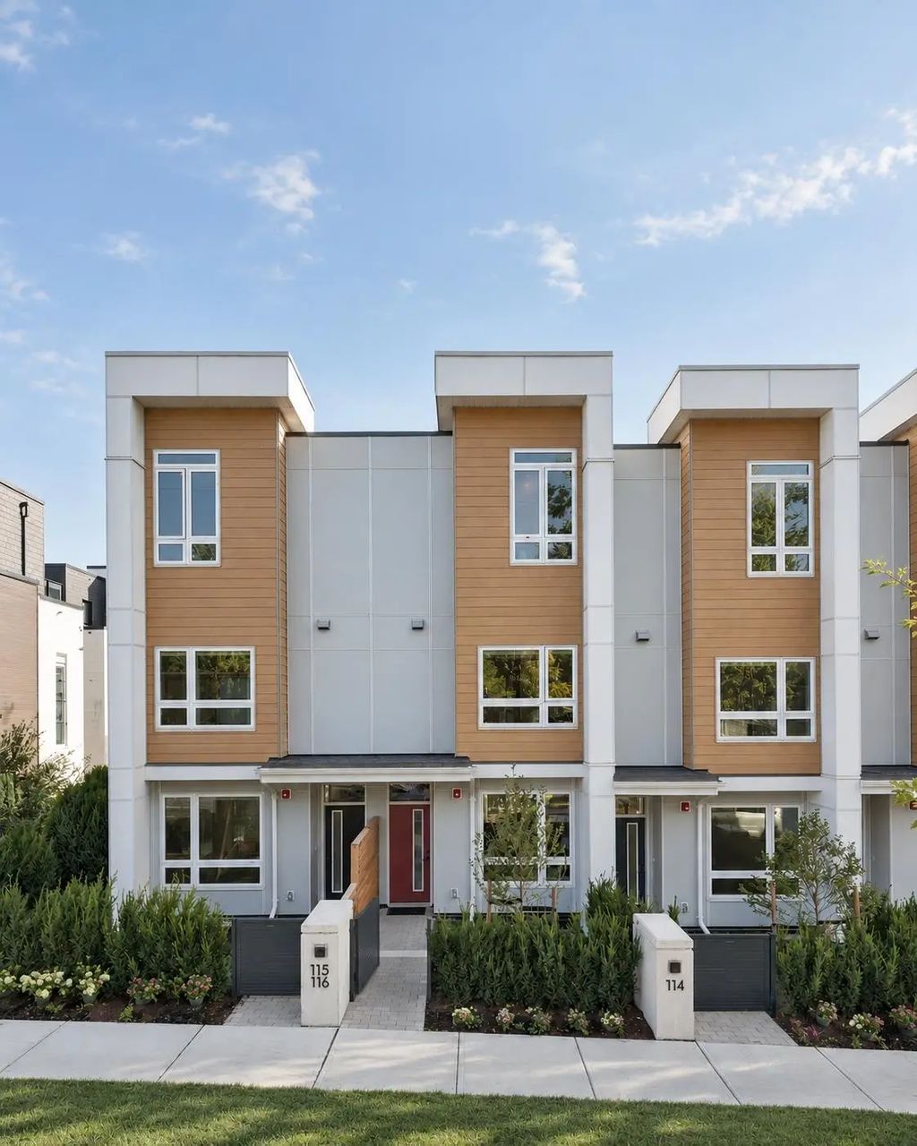 639 Aspen Street 206, Coquitlam