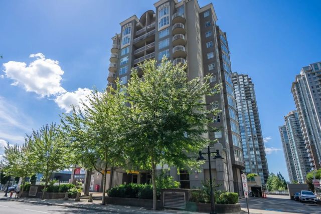 1180 Pinetree Way 206, Coquitlam