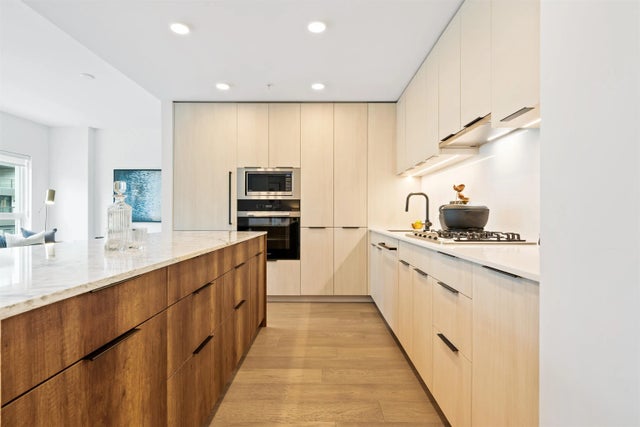 3590 W 39th Avenue 205, Vancouver