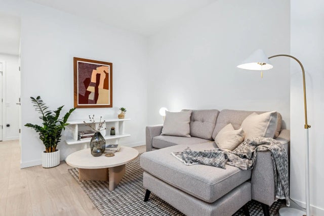 948 Lytton Street 109, North Vancouver