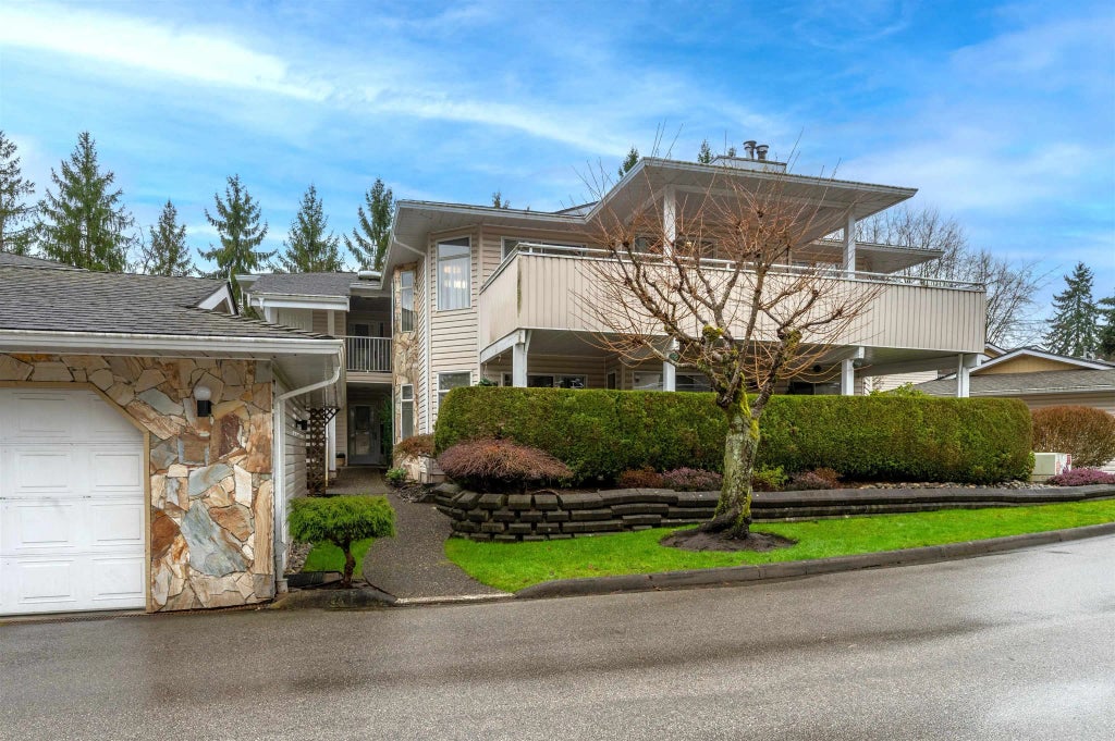10584 153 Street 205, Surrey