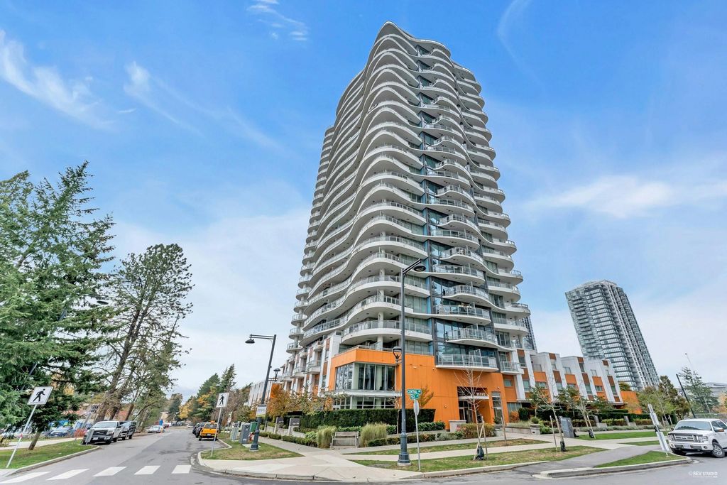 13303 Central Avenue 2109, Surrey