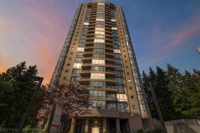 9603 Manchester Drive 2205, Burnaby