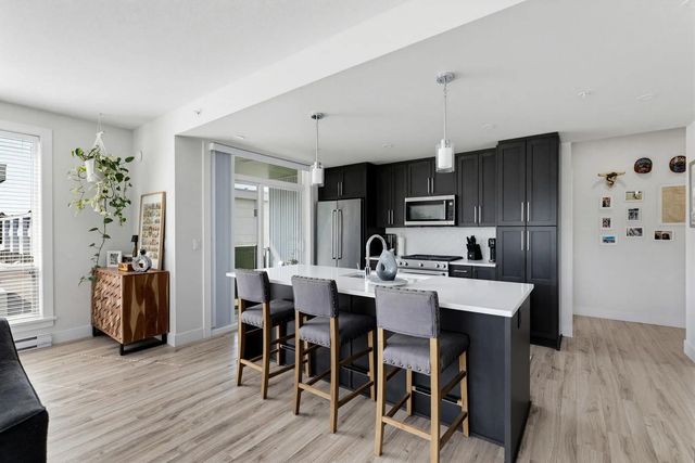 2565 Ware Street 205, Abbotsford