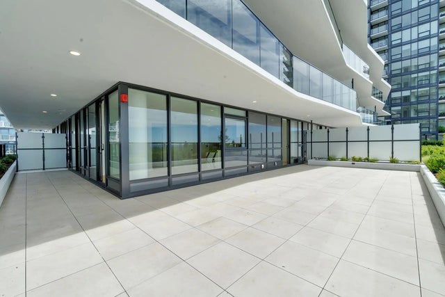 135 E 13th Street 408, North Vancouver