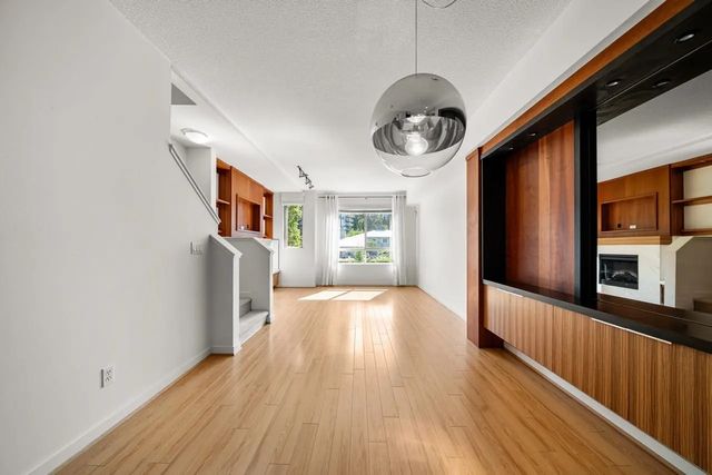 301 Klahanie Drive 3, Port Moody
