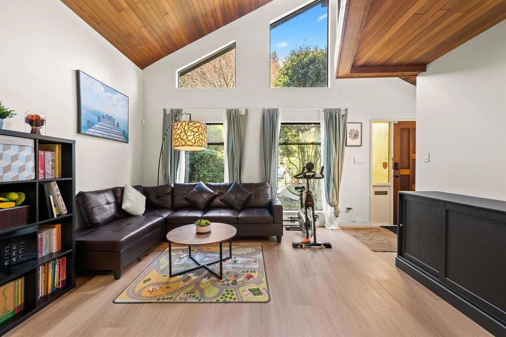 1554 W 65th Ave Avenue, Vancouver