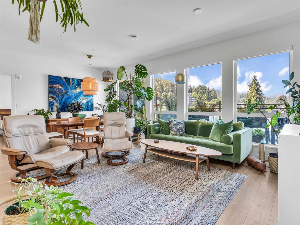 3018 St George Street 608, Port Moody