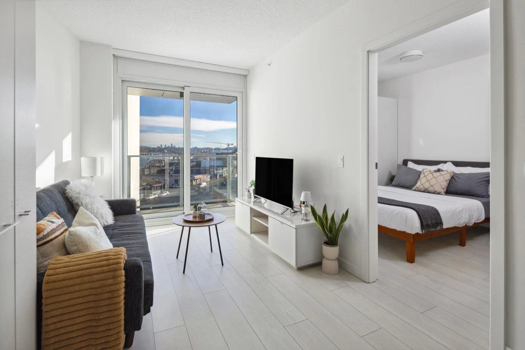 180 E 2nd Avenue 611, Vancouver