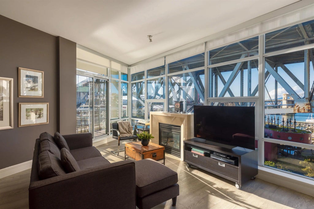 628 Kinghorne Mews 805, Vancouver